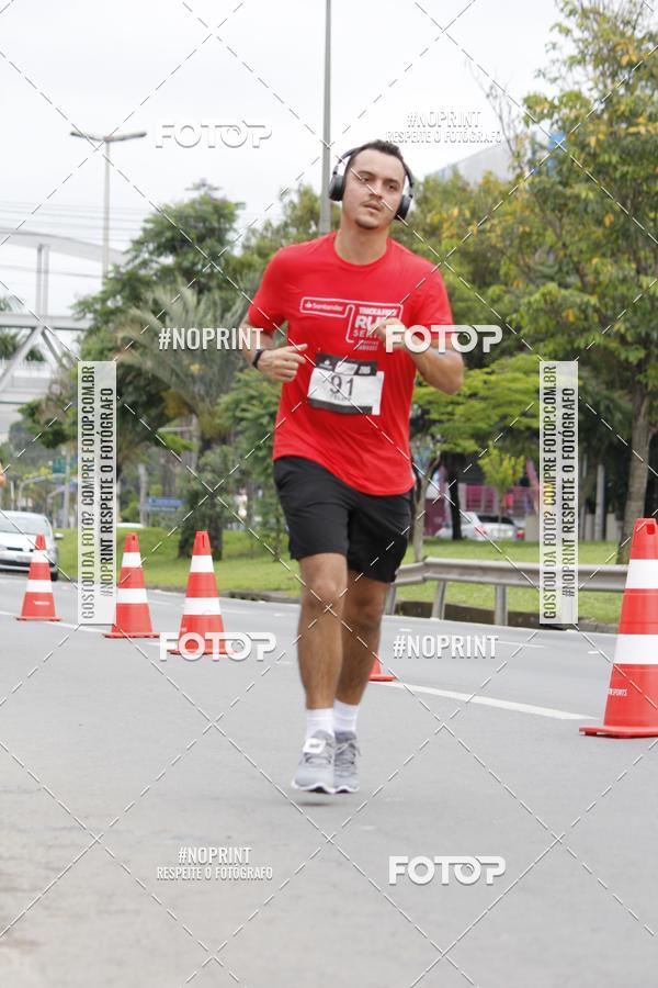 Buy your photos of the eventSantander Track & Field Run Series - Shopping Tambor on Fotop