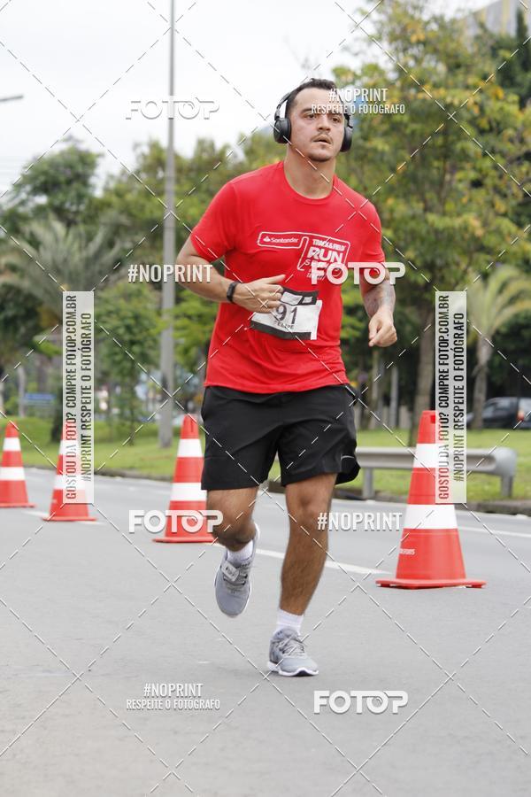 Buy your photos of the eventSantander Track & Field Run Series - Shopping Tambor on Fotop