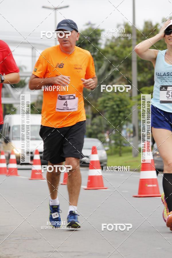 Buy your photos of the eventSantander Track & Field Run Series - Shopping Tambor on Fotop