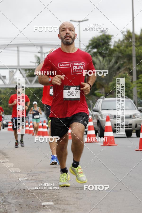 Buy your photos of the eventSantander Track & Field Run Series - Shopping Tambor on Fotop