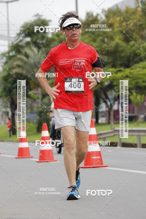 Buy your photos of the eventSantander Track & Field Run Series - Shopping Tambor on Fotop