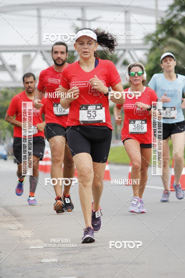 Buy your photos of the eventSantander Track & Field Run Series - Shopping Tambor on Fotop
