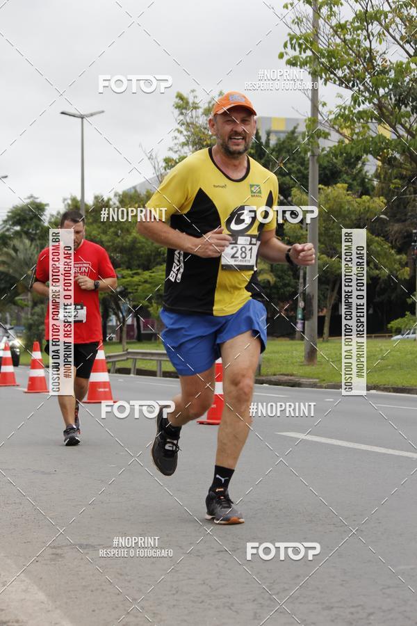 Buy your photos of the eventSantander Track & Field Run Series - Shopping Tambor on Fotop