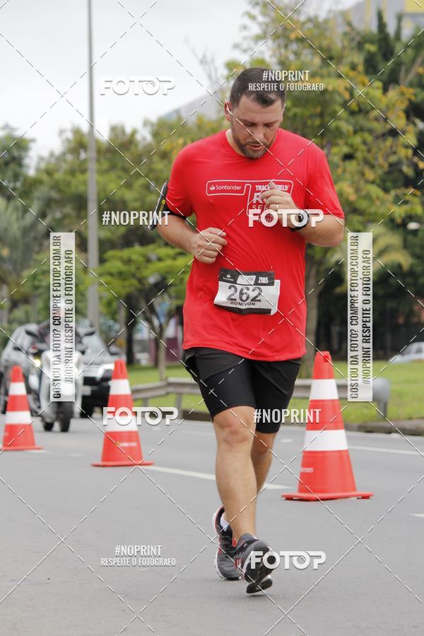 Buy your photos of the eventSantander Track & Field Run Series - Shopping Tambor on Fotop