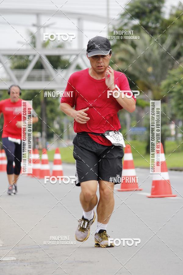 Buy your photos of the eventSantander Track & Field Run Series - Shopping Tambor on Fotop