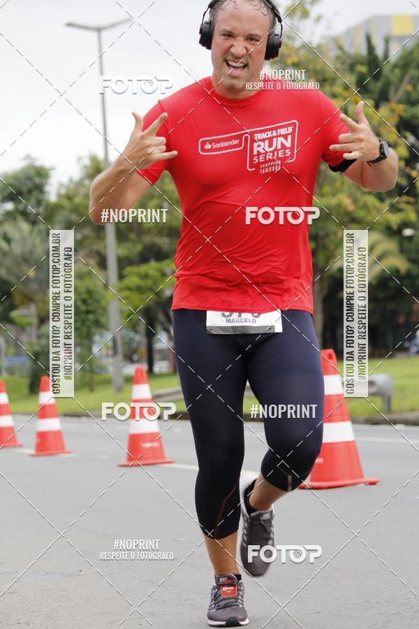 Buy your photos of the eventSantander Track & Field Run Series - Shopping Tambor on Fotop