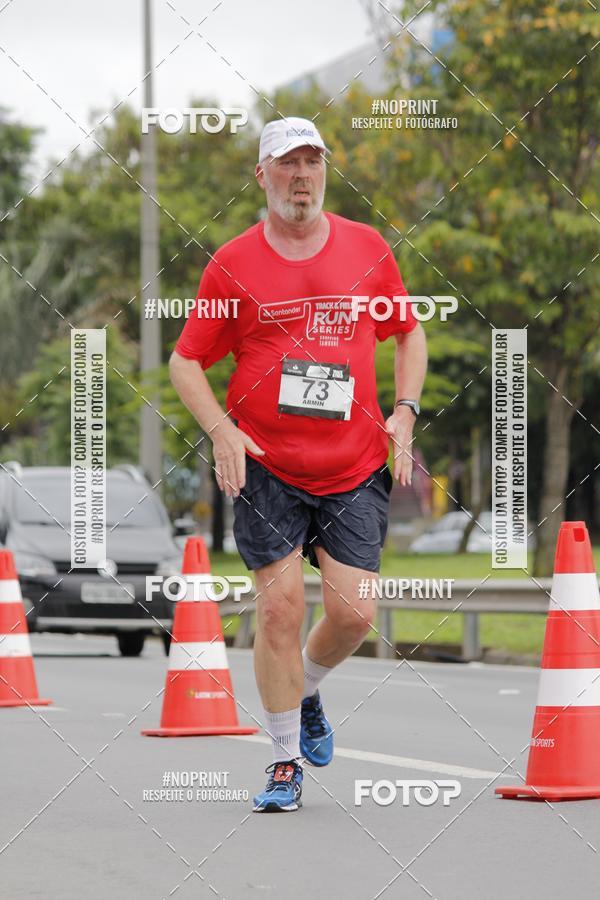 Buy your photos of the eventSantander Track & Field Run Series - Shopping Tambor on Fotop
