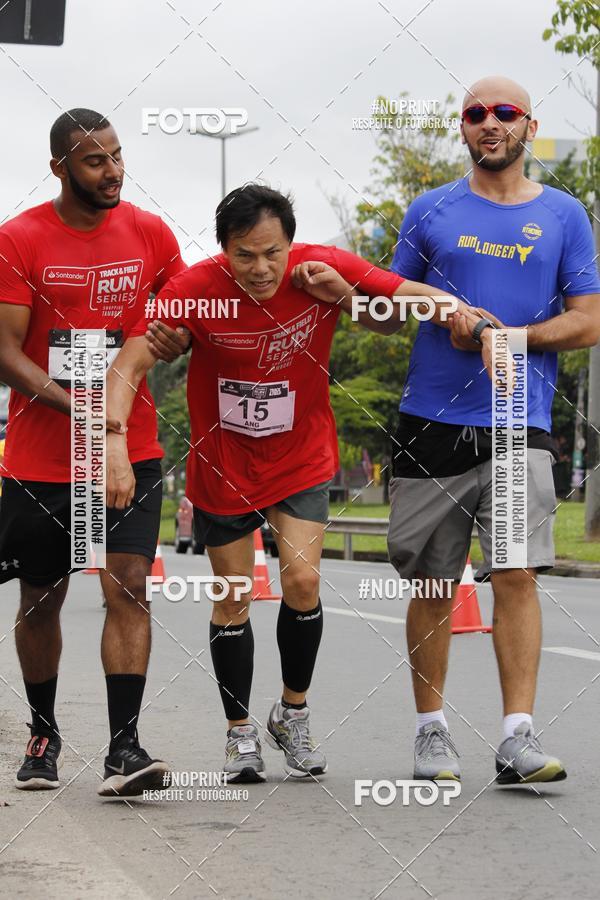 Buy your photos of the eventSantander Track & Field Run Series - Shopping Tambor on Fotop