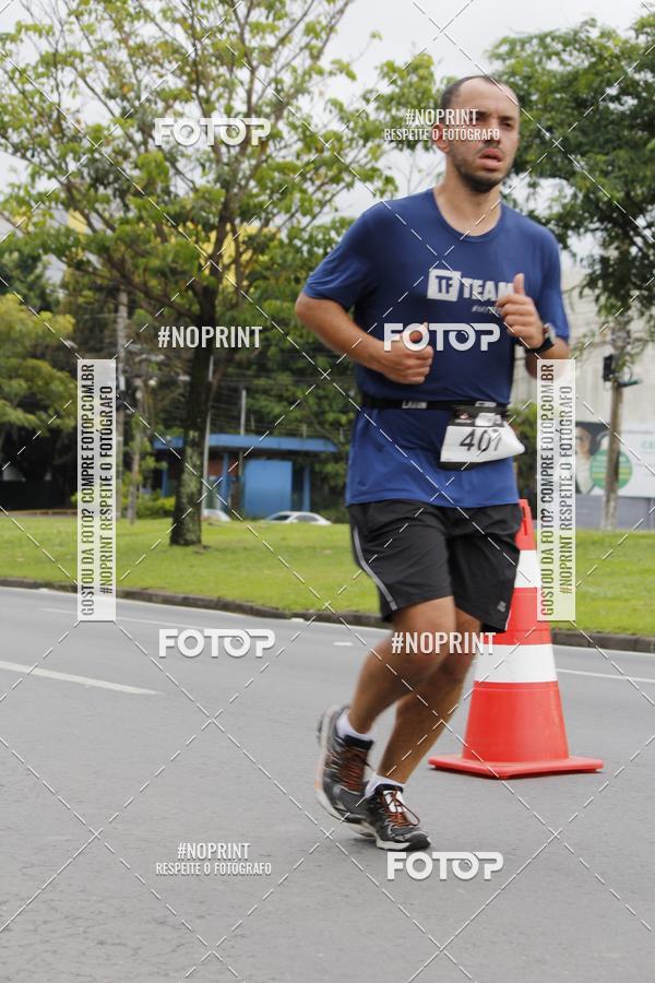 Buy your photos of the eventSantander Track & Field Run Series - Shopping Tambor on Fotop