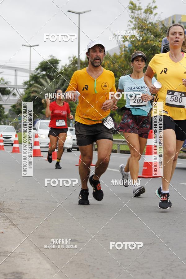 Buy your photos of the eventSantander Track & Field Run Series - Shopping Tambor on Fotop