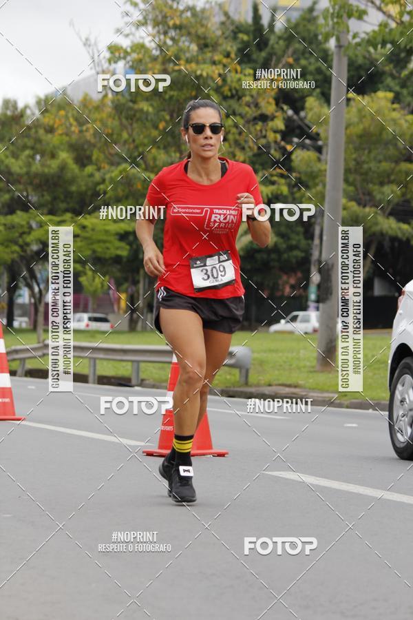 Buy your photos of the eventSantander Track & Field Run Series - Shopping Tambor on Fotop