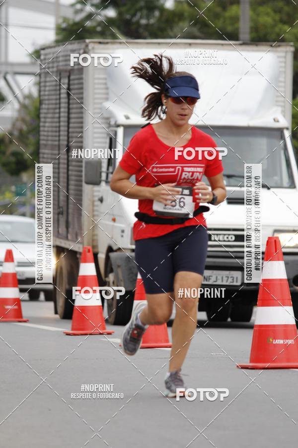Buy your photos of the eventSantander Track & Field Run Series - Shopping Tambor on Fotop