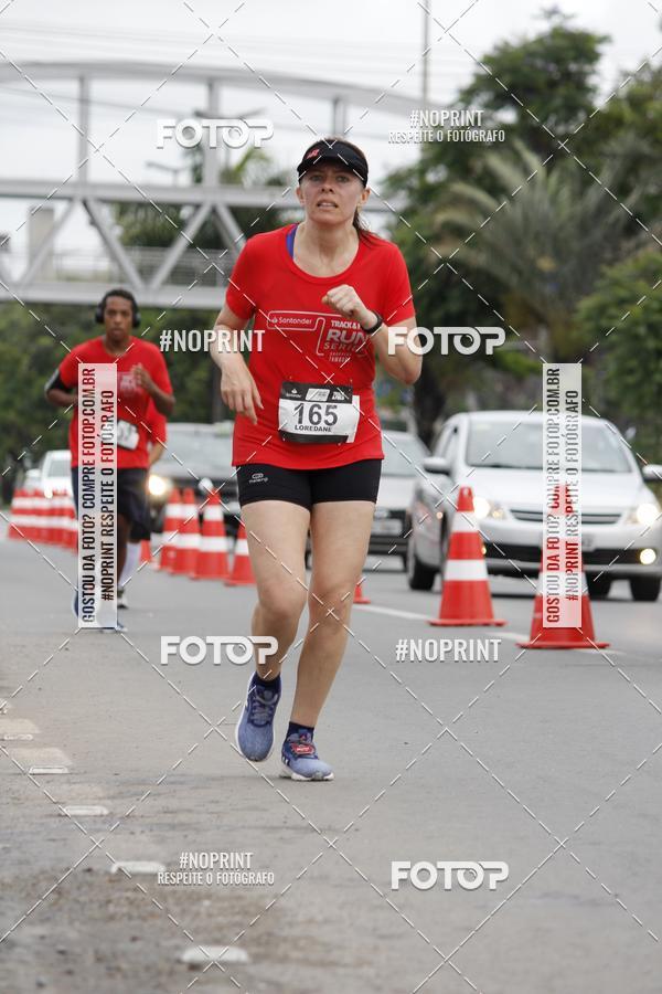 Buy your photos of the eventSantander Track & Field Run Series - Shopping Tambor on Fotop