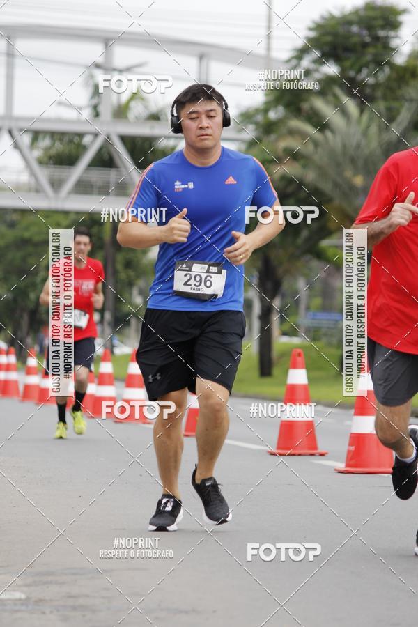 Buy your photos of the eventSantander Track & Field Run Series - Shopping Tambor on Fotop