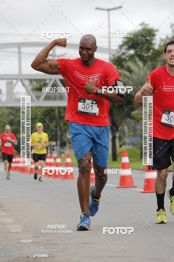 Buy your photos of the eventSantander Track & Field Run Series - Shopping Tambor on Fotop
