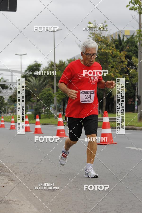Buy your photos of the eventSantander Track & Field Run Series - Shopping Tambor on Fotop