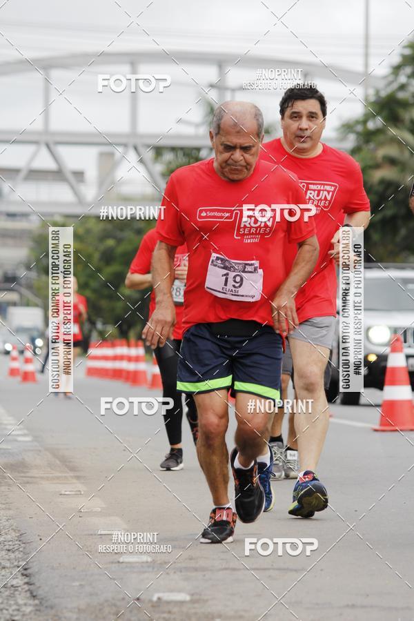 Buy your photos of the eventSantander Track & Field Run Series - Shopping Tambor on Fotop