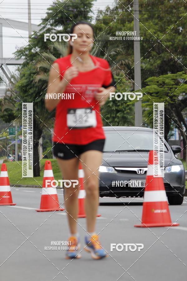 Buy your photos of the eventSantander Track & Field Run Series - Shopping Tambor on Fotop