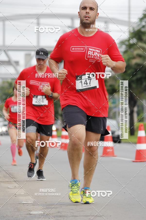 Buy your photos of the eventSantander Track & Field Run Series - Shopping Tambor on Fotop