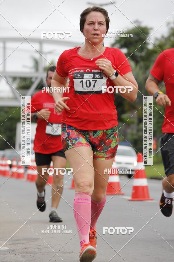 Buy your photos of the eventSantander Track & Field Run Series - Shopping Tambor on Fotop