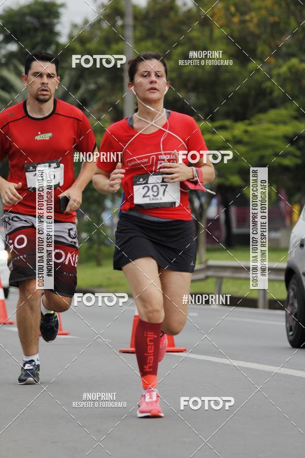 Buy your photos of the eventSantander Track & Field Run Series - Shopping Tambor on Fotop