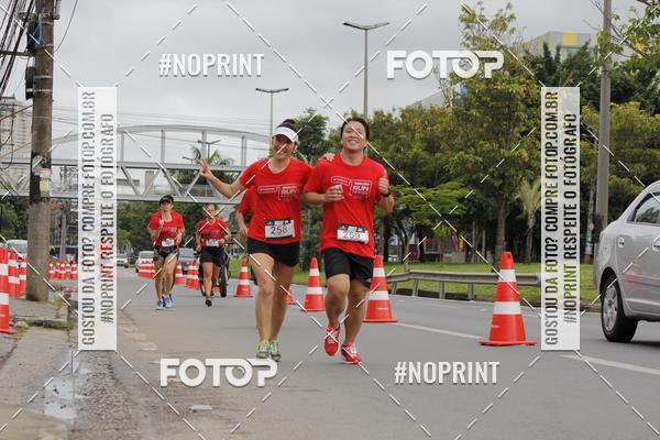 Buy your photos of the eventSantander Track & Field Run Series - Shopping Tambor on Fotop