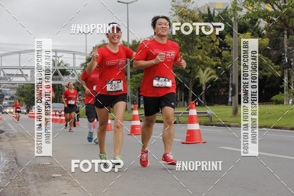Buy your photos of the eventSantander Track & Field Run Series - Shopping Tambor on Fotop