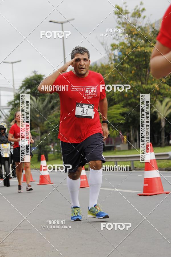 Buy your photos of the eventSantander Track & Field Run Series - Shopping Tambor on Fotop