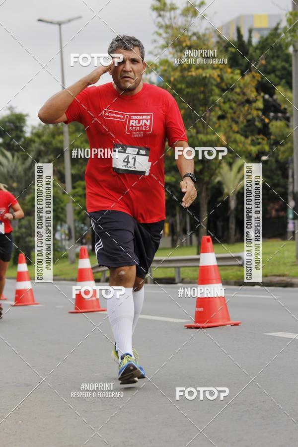Buy your photos of the eventSantander Track & Field Run Series - Shopping Tambor on Fotop