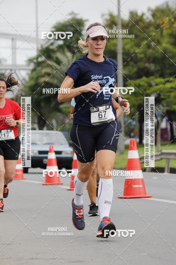 Buy your photos of the eventSantander Track & Field Run Series - Shopping Tambor on Fotop