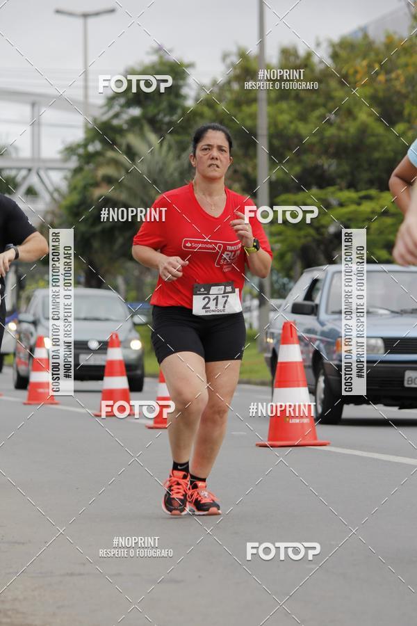 Buy your photos of the eventSantander Track & Field Run Series - Shopping Tambor on Fotop
