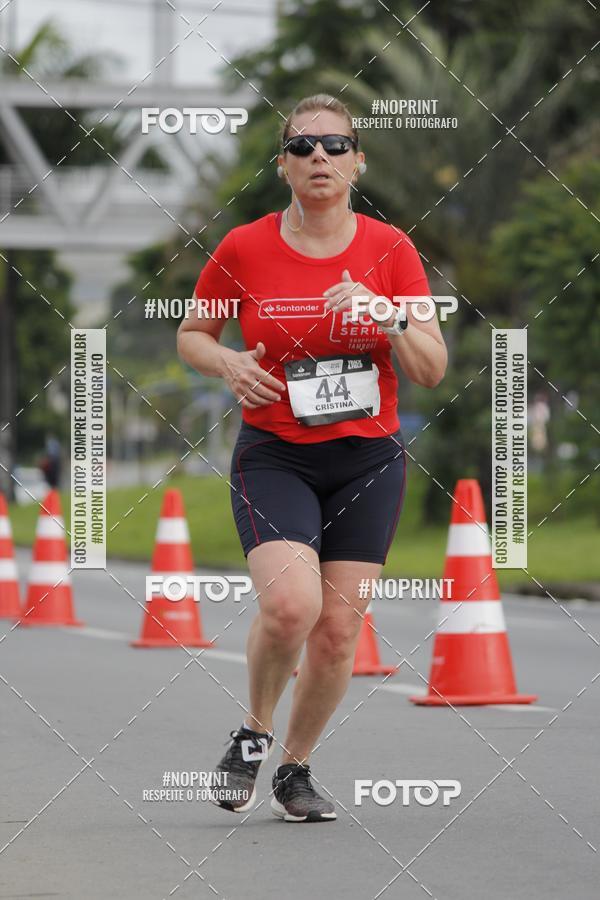 Buy your photos of the eventSantander Track & Field Run Series - Shopping Tambor on Fotop