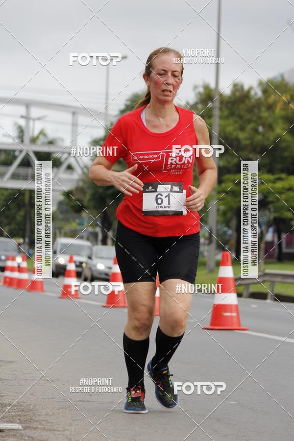 Buy your photos of the eventSantander Track & Field Run Series - Shopping Tambor on Fotop