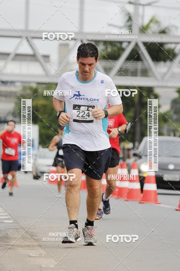 Buy your photos of the eventSantander Track & Field Run Series - Shopping Tambor on Fotop