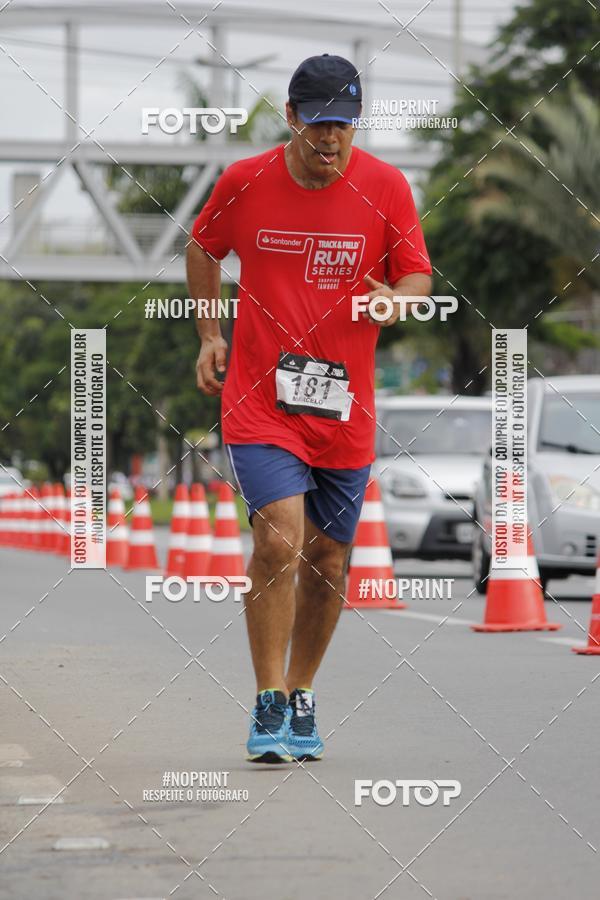 Buy your photos of the eventSantander Track & Field Run Series - Shopping Tambor on Fotop