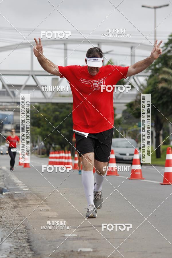 Buy your photos of the eventSantander Track & Field Run Series - Shopping Tambor on Fotop
