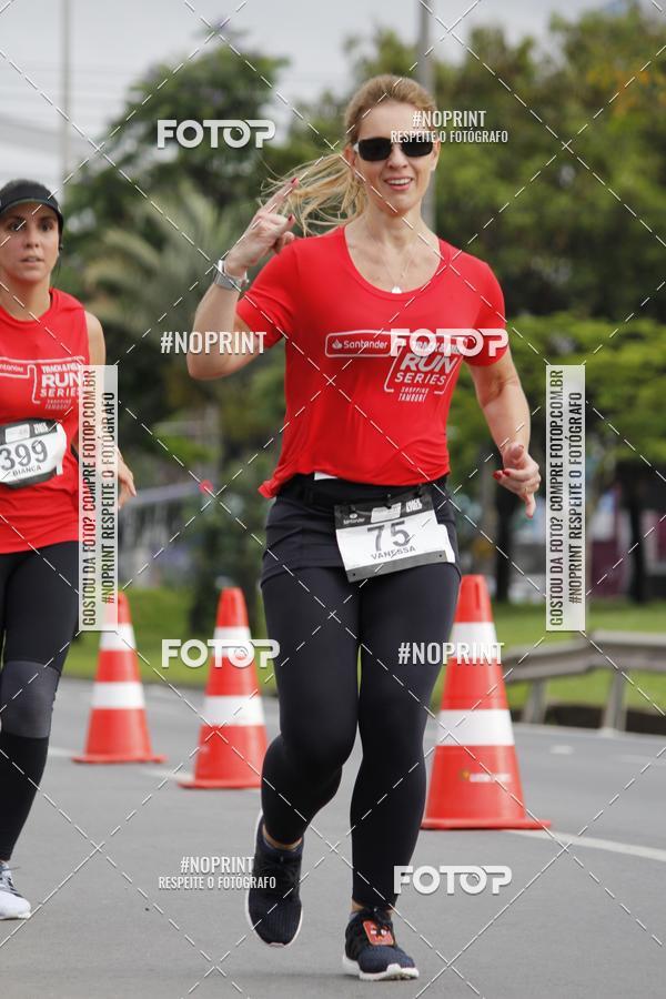 Buy your photos of the eventSantander Track & Field Run Series - Shopping Tambor on Fotop
