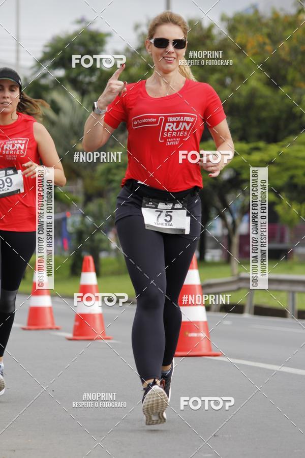 Buy your photos of the eventSantander Track & Field Run Series - Shopping Tambor on Fotop