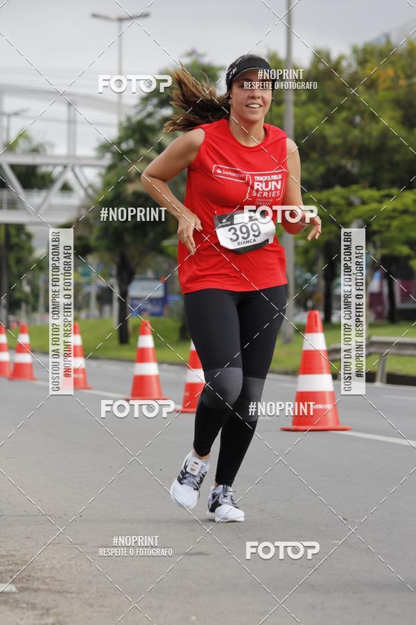 Buy your photos of the eventSantander Track & Field Run Series - Shopping Tambor on Fotop