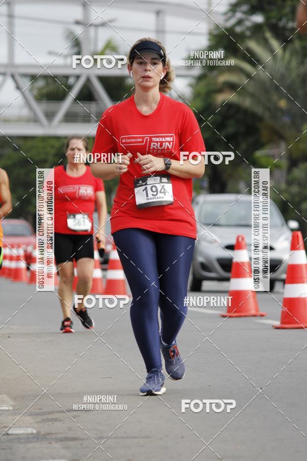 Buy your photos of the eventSantander Track & Field Run Series - Shopping Tambor on Fotop