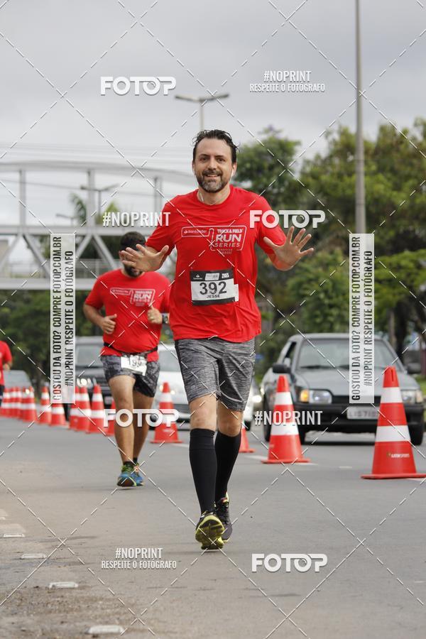 Buy your photos of the eventSantander Track & Field Run Series - Shopping Tambor on Fotop