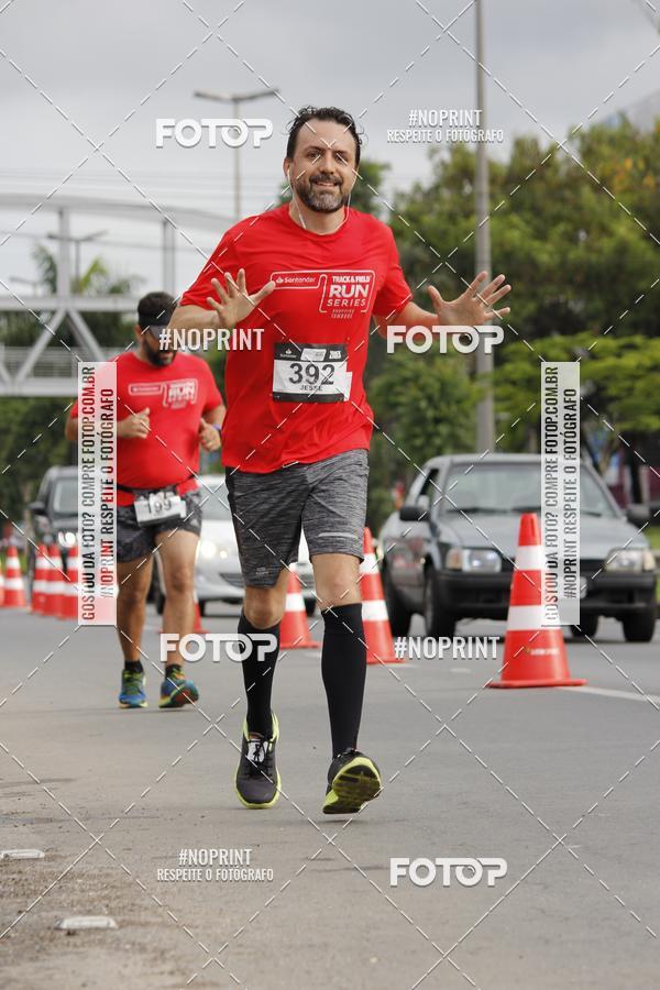 Buy your photos of the eventSantander Track & Field Run Series - Shopping Tambor on Fotop
