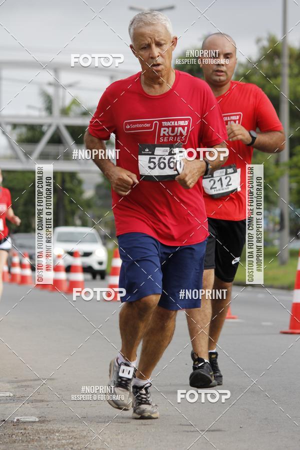 Buy your photos of the eventSantander Track & Field Run Series - Shopping Tambor on Fotop