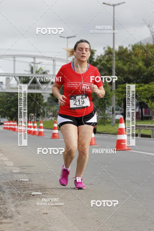 Buy your photos of the eventSantander Track & Field Run Series - Shopping Tambor on Fotop