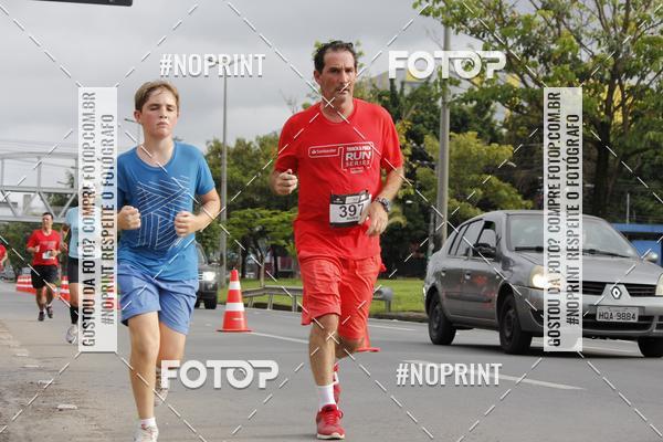 Buy your photos of the eventSantander Track & Field Run Series - Shopping Tambor on Fotop