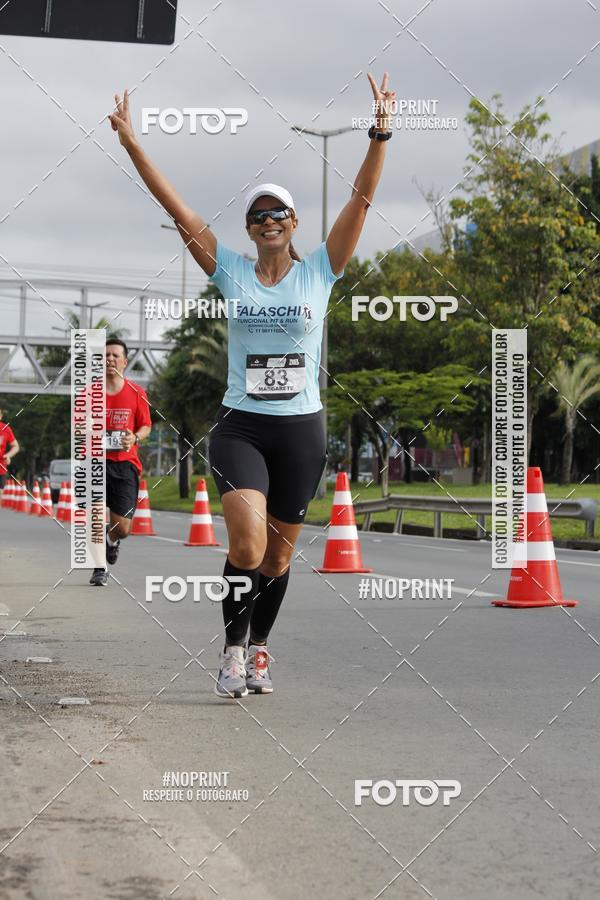 Buy your photos of the eventSantander Track & Field Run Series - Shopping Tambor on Fotop