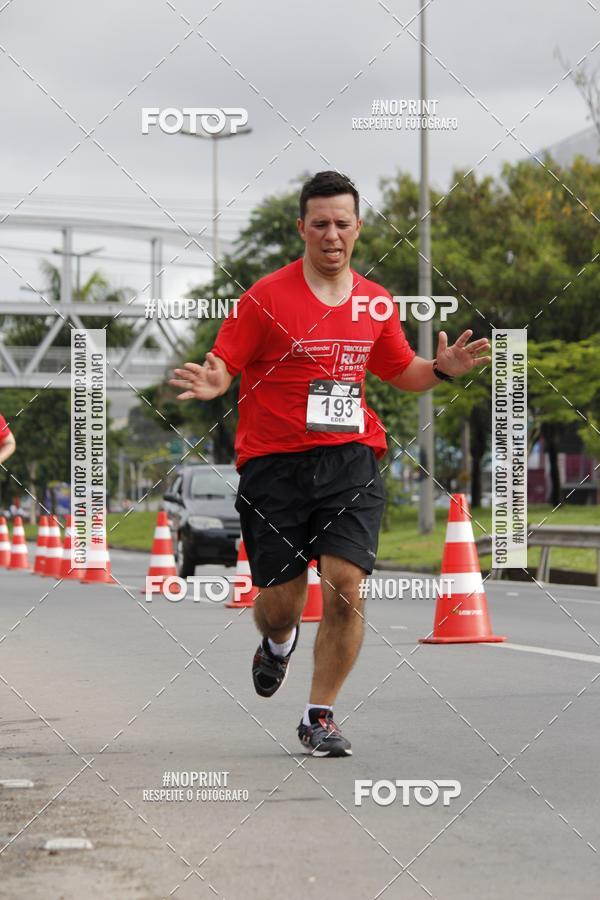 Buy your photos of the eventSantander Track & Field Run Series - Shopping Tambor on Fotop