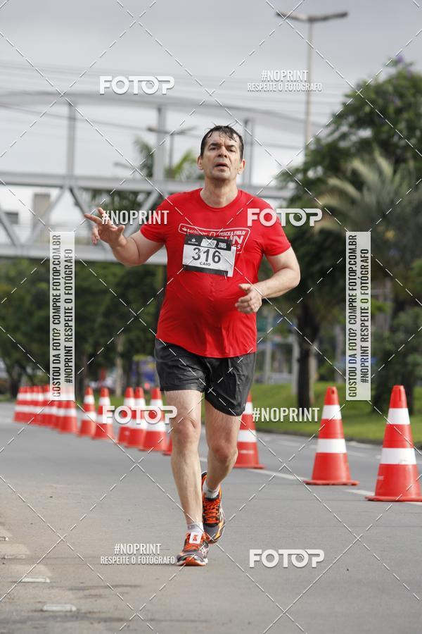 Buy your photos of the eventSantander Track & Field Run Series - Shopping Tambor on Fotop