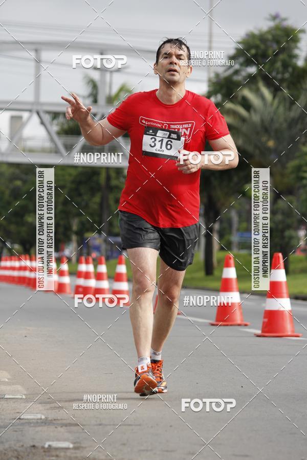 Buy your photos of the eventSantander Track & Field Run Series - Shopping Tambor on Fotop