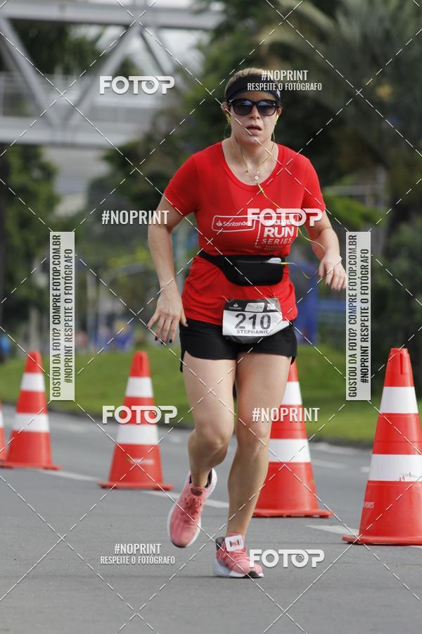 Buy your photos of the eventSantander Track & Field Run Series - Shopping Tambor on Fotop